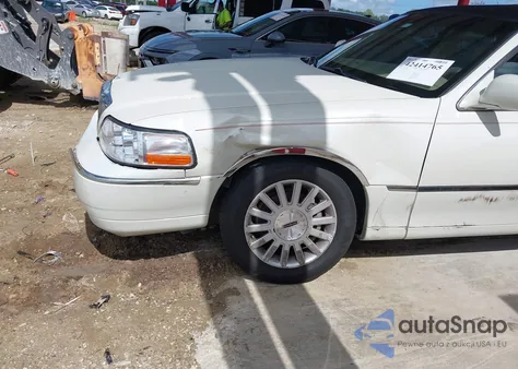 2006 Lincoln Town Car Signature из США, поврежденный, VIN 1LNHM81W36Y602874